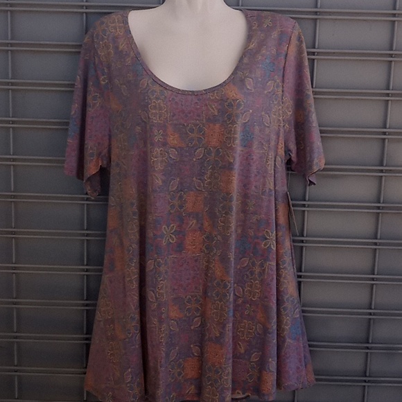 LLR Floral Printed Perfect T Top-#0605 - Picture 10 of 12